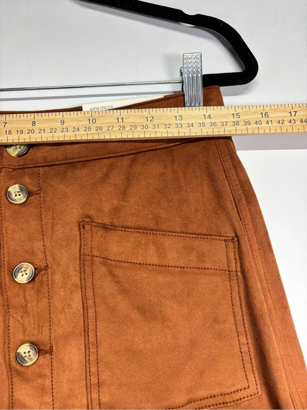 ✨American Eagle Super Stretch Brown Velvet Mini Skirt Size 4